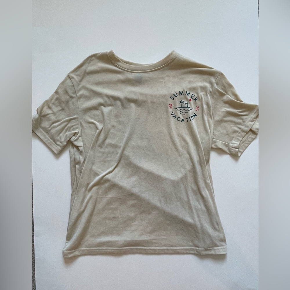 Summer vacation beige/yellow t-shirt
